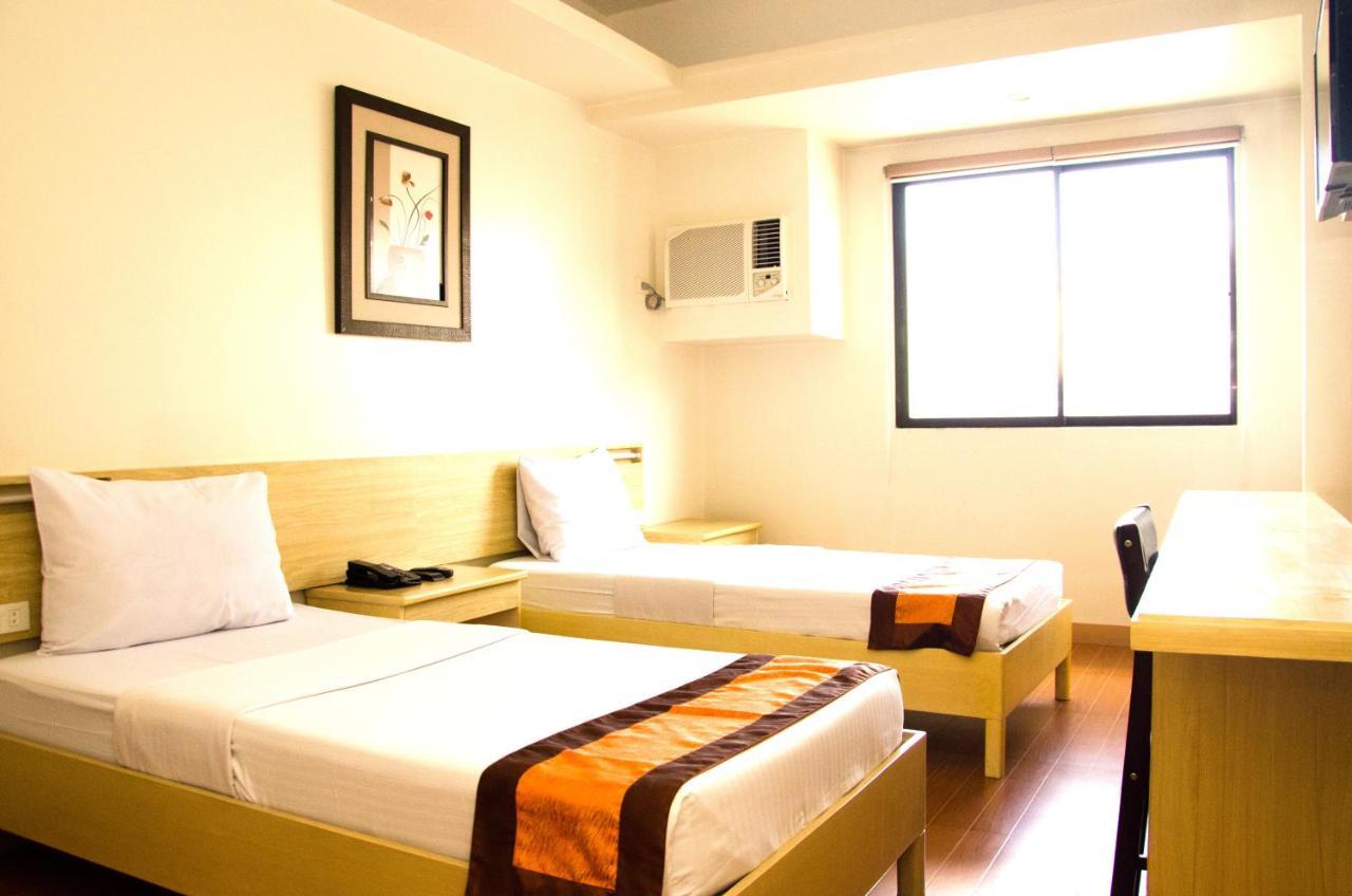 M Suites Hotel Makati City Luaran gambar