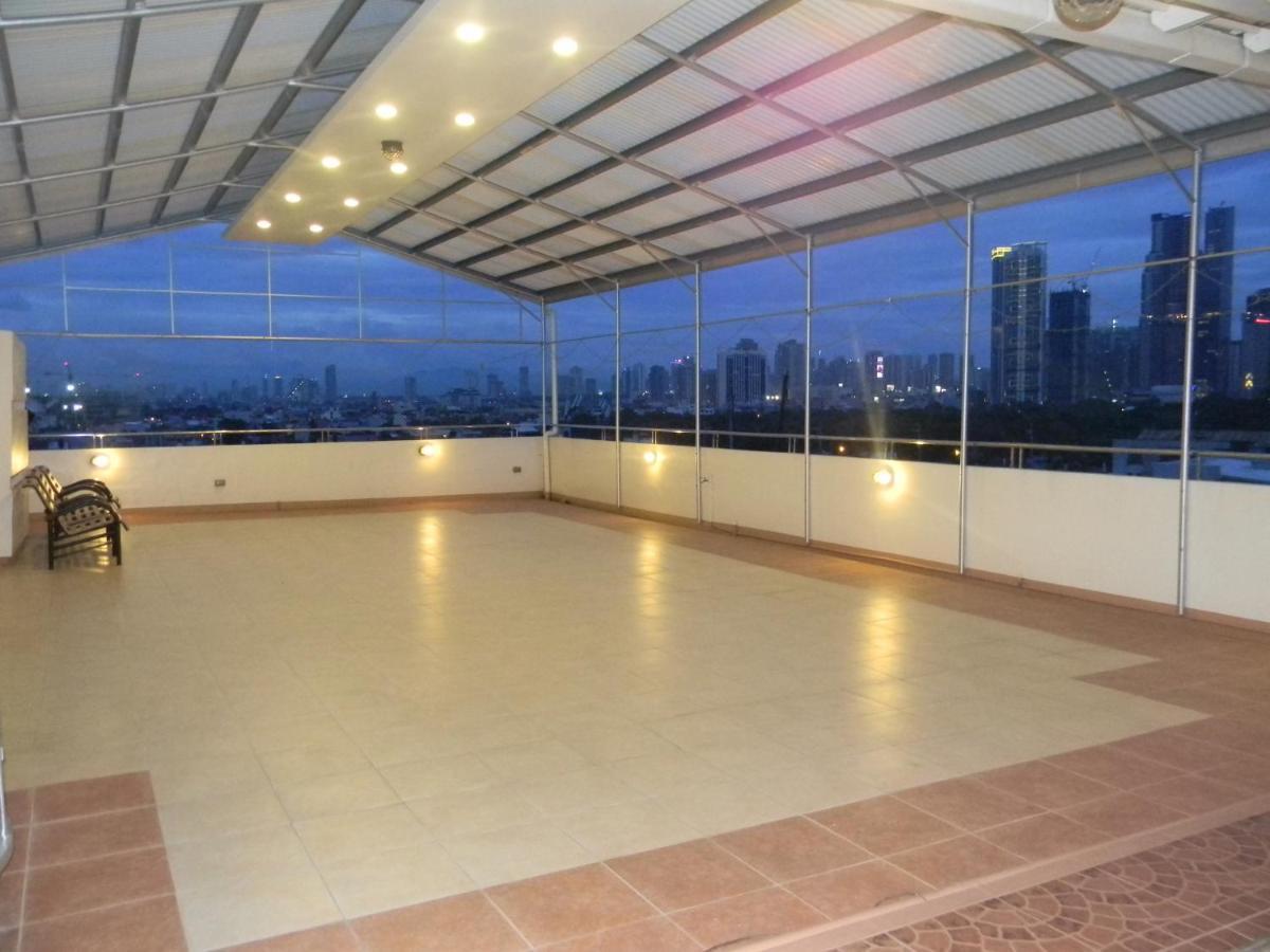 M Suites Hotel Makati City Luaran gambar