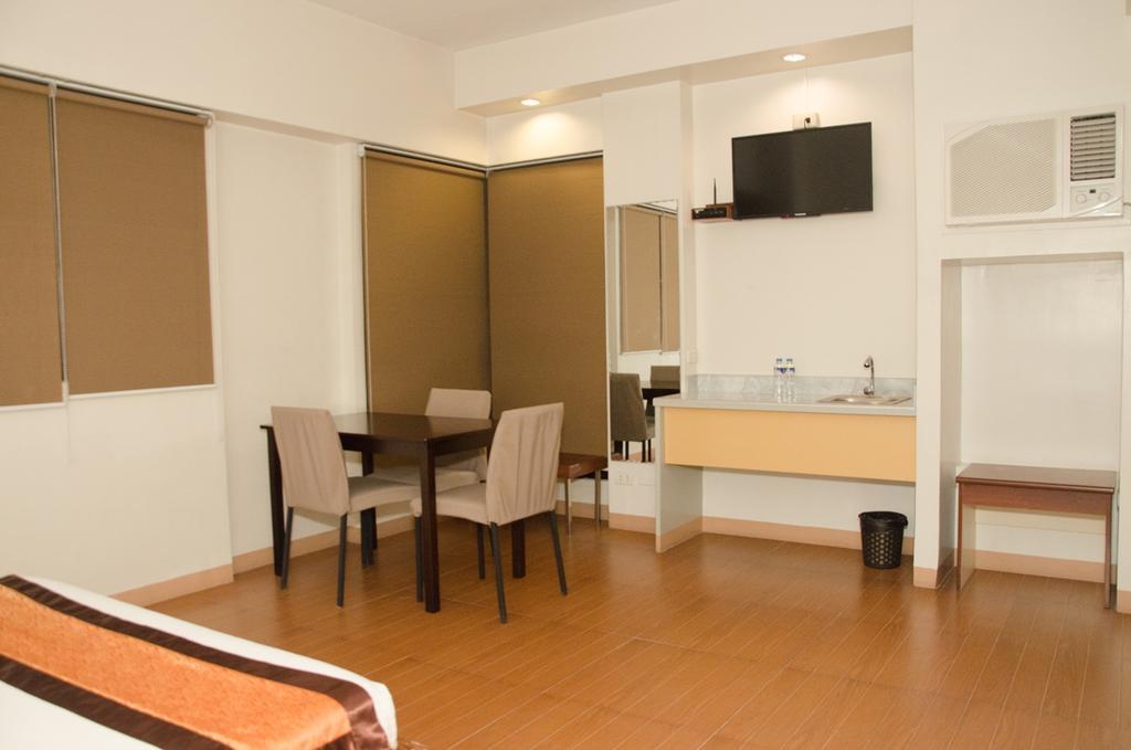 M Suites Hotel Makati City Luaran gambar