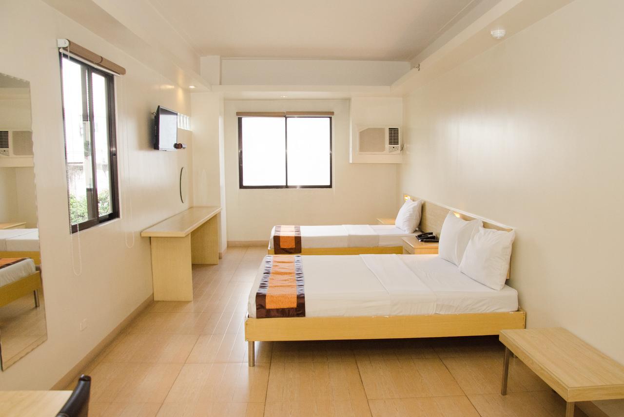 M Suites Hotel Makati City Luaran gambar