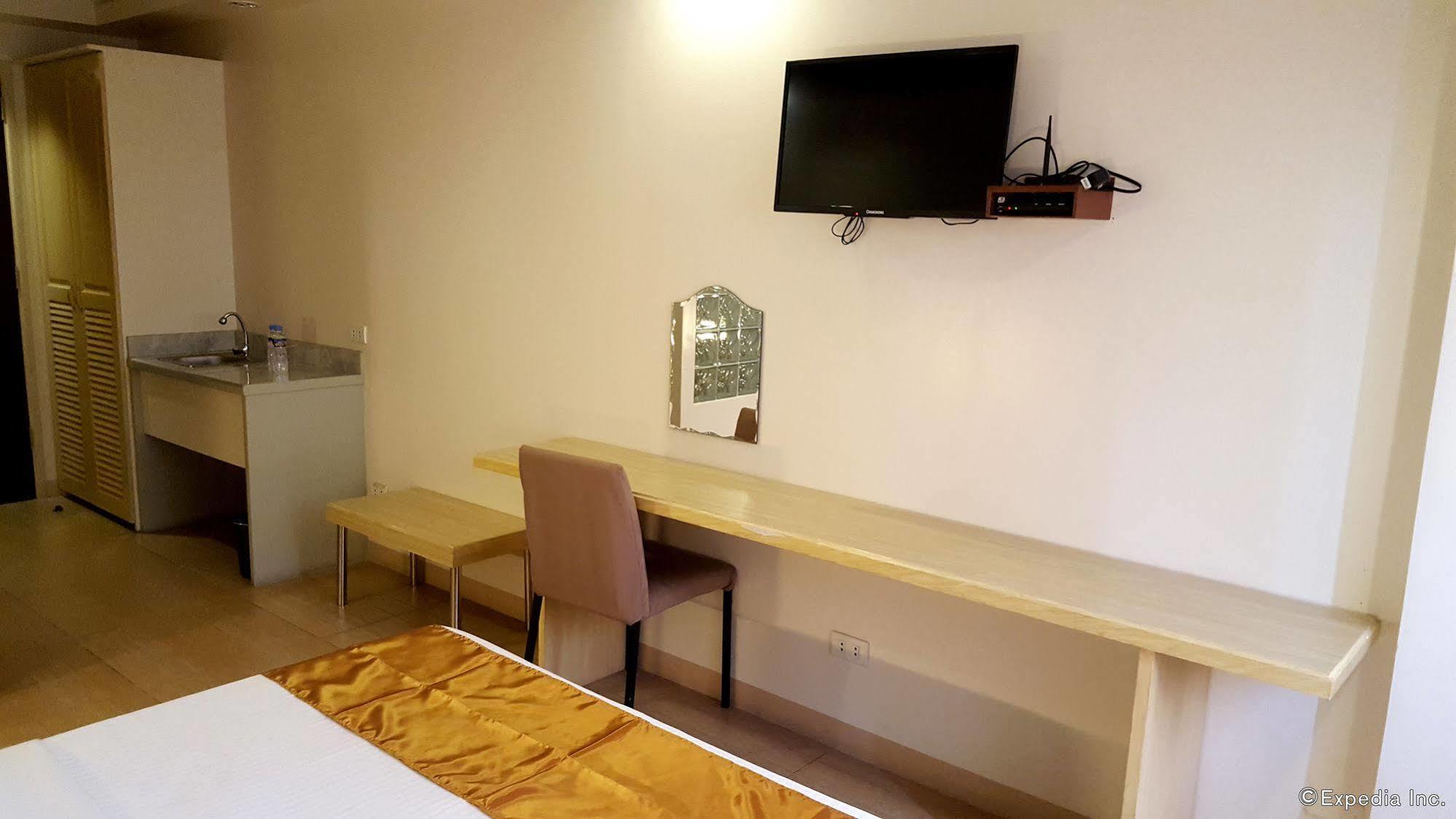 M Suites Hotel Makati City Luaran gambar